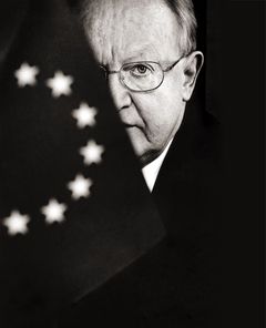 Albert Wiking: Martti Ahtisaari, 2016.