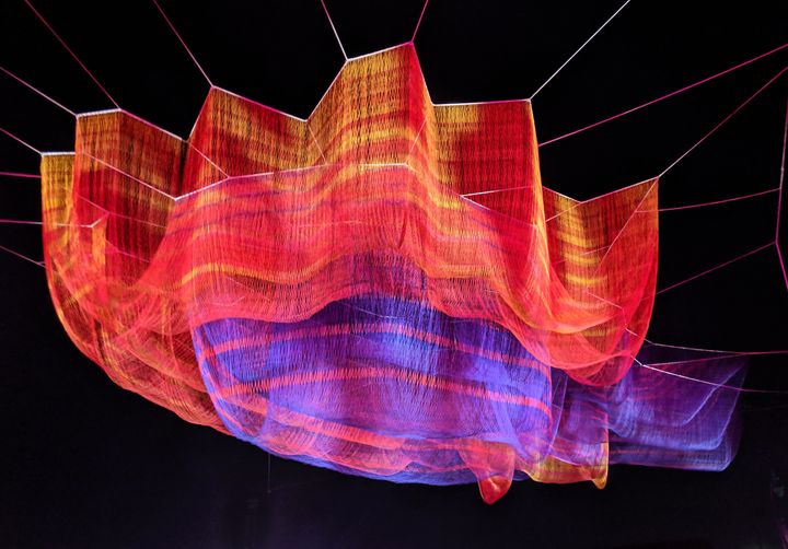 Janet Echelman: 1.78, Beverly Hills, Kalifornia, 2019. Kuva: Janet Echelman.
