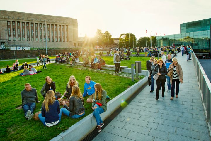 Kesäjuhla Töölönlahdella avaa Suomen EU-puheenjohtajakauden. Kuva: Lauri Rotko / Helsingin kaupungin aineistopankki