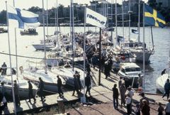 The inaugural Helsinki Boat-Afloat Show took place on the Sirpalesaari island in September 1978. The Finnish Fair Corporation and the Finnish Yacht Club co-operated in the arrangements,commissioned by the Finnish Boat and Motor Association, known today as Finnboat.The inaugural edition of the show featured 50 exhibitors and 68 boats.

In 1980, the NJK yacht club’s home harbour on Valkosaari was adopted as the new venue. This photo is taken 1981.