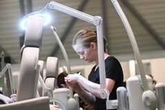 Veera Huomo (Stadin ammatti- ja aikuisopisto) edusti Suomea kauneudenhoidossa. Kuva: WorldSkills / Kimmo Brandt