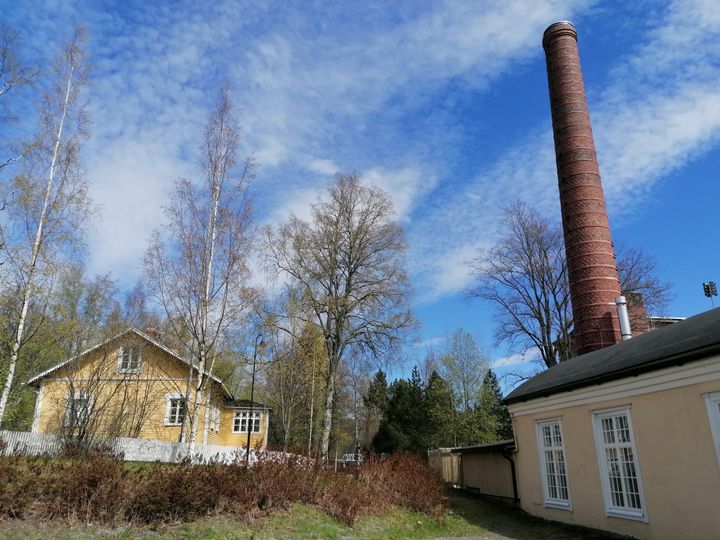 Vaajakosken teollisuusympäristöä Jyväskylän Naissaaressa. Kuva: Tiina Äikäs