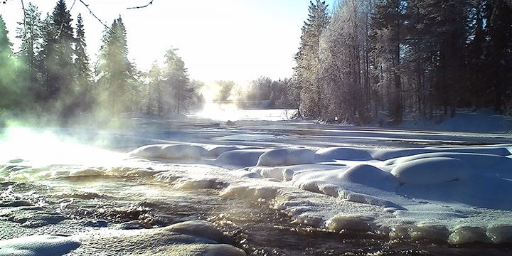 Tulvakameran kuvaa Kostonjoen Kypäräkoskelta, Taivalkoski