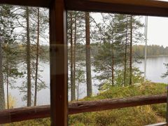 Näkymä erään mökkiehdokkaan ikkunasta. Kuva: Suomen kansallismuseon vastaanottama hakemuskuva