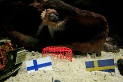 Mietiskelevä tursas