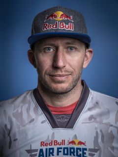 Andy Farrington - Michael Clark / Red Bull Content Pool