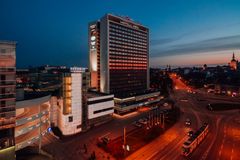 Solo Sokos Hotel Estoria on yksi Viron ehdokkaista vuoden 2017 World Luxury Hotel Awards -voittajaksi.