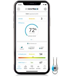 My Skin Track UV -sensorin keräämä data siirtyy sovellukseen vaivattomasti: appi päivittyy, kun käyttäjä koskettaa My Skin Track UV -sensorilla puhelintaan. UV-säteilyä koskevan datan ohella sovellus – joka on yhteensopiva Applen Terveys-applikaation kanssa – mittaa ilmankosteutta ja siitepölyn sekä ilmansaasteiden määrää.