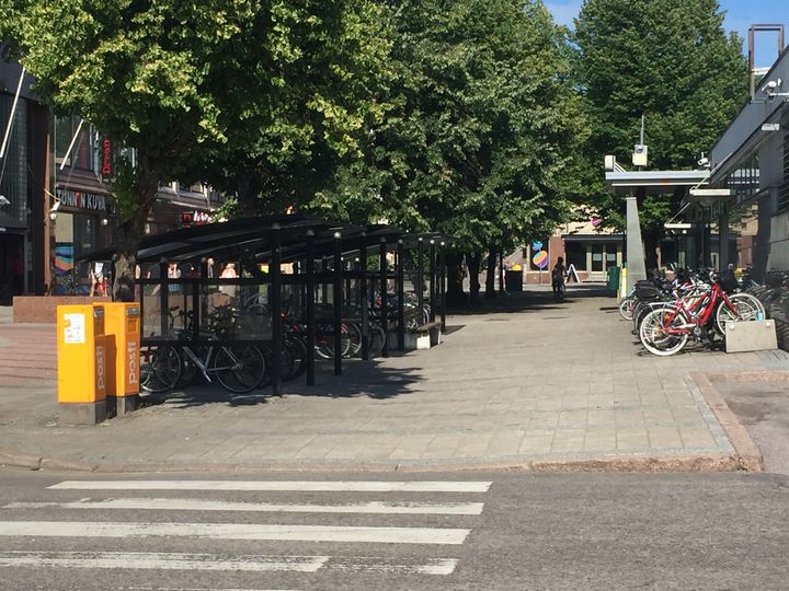 Selvityksessä painotettiin sitä, mitä infrastruktuurille voidaan tehdä, jotta kestävän liikkumisen olosuhteet paranevat.