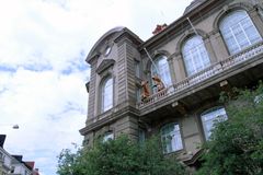 Kira ja Raffe kahvittelemassa. Kuvaaja: Salla Mehtälä.