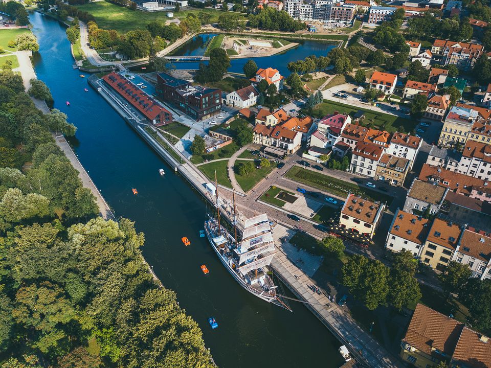 Andrius Aleksandravičius_Meridian sailing ship, Klaipėda city