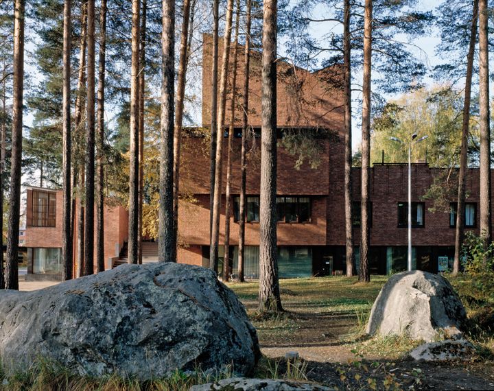Säynätsalon kunnantalo, Jyväskylä 1949-52. Kuva Martti Kapanen © Alvar Aalto -säätiö.