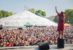 Looptroop Rockers veti festivaalin päälavan täyteen yleisöä sunnuntaina. Kuva: Andrea Balogh / Kepa