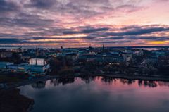 Helsingin matkailuseminaarissa Finlandia-talolla keskustellaan siitä, miten Helsingistä kehitetään maailman kestävin ja älykkäin matkailukohde. Kuva: Ioannis Koulousis