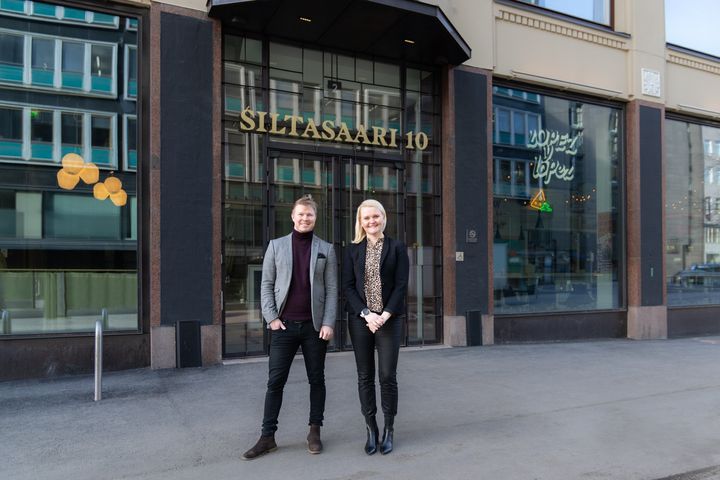 Asset Manager Tuomas Hulkkonen and Head of Sustainability and Property Management Hannamari Koivula. Photo: Pyry Pietiläinen