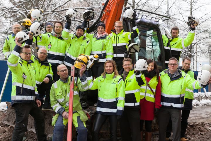 Pohjola Rakennuksen kasvun avain on asiakas- ja henkilöstötyytyväisyys. Great Place to Work-tutkimuksessa menestynyt yhtiö panostaa henkilöstön tyytyväisyyteen muun muassa sisäisen koulutusohjelman, Pohjola Akatemian muodossa.