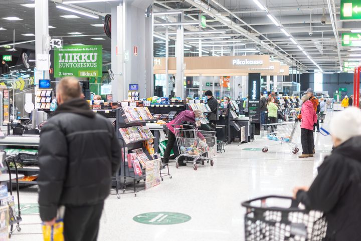 HOK-Elannon 14 Prismaa ovat avoinna 24/7 pääkaupunkiseudulla ja Keski-Uudellamaalla 1.6.-31.8.2021.