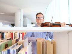 Kamarimusiikki soi Helsingin kirjastoissa marraskuussa. Kuva: Maarit Kytöharju