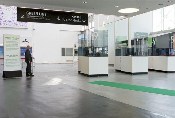 Esteetön  pohjoinen sisäänkäynti