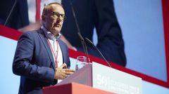 SAK:n puheenjohtaja Jarkko Eloranta puhumassa ETUC:n kongressille toukokuussa 2023. Kuva: ETUC.