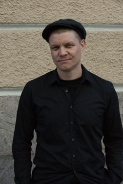 Suomentaja Ville-Juhani Sutinen © Ari Haimi