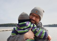 Foto: Johan Kvarnström med son