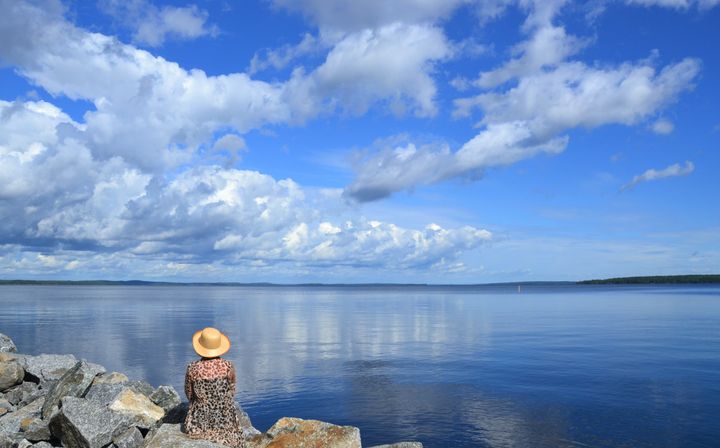 Tampereelta Näsijärven Kaupinojan uimarannalta ei ole ilmoitettu sinilevähavainnoista. Kuva: Sinikka Suominen