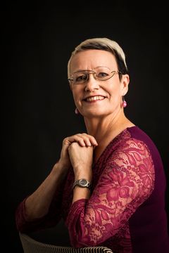 Johanna Sinisalo, kuvaaja Jonne Räsänen, Otava