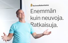 BusinessRakentamon asiantuntijat tuovat ratkaisuja yrittäjien haasteisiin. Yhdistyksen uudistuminen tuo yrityspalvelut saataville koko Suomeen. Kuvassa toiminnanjohtaja Antti Leijala. Kuva: Sanna Nuutinen / FotoBakery Oy