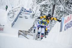 Suomen Joni Saarinen junioreiden finaalilaskussa ennen yhdysvaltain Johanny Velasquezia joka lopulta hylättiin repimisen johdosta ja jäi näin ollen neljänneksi. Suomen Leevi Nakari oli finaalin toinen ja ranskan Theo Richalet-Chaudeur nousi kolmannelle sijalle Saarinen nousi voiton myötä MM-tilastossa toiseksi
Photocredit: Red Bull Content Pool / Victor Engström