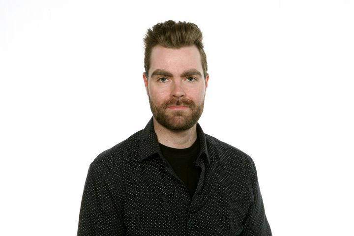 Olli Koskivaara väittelee perjantaina 28.4.202 fysiikan alalta.