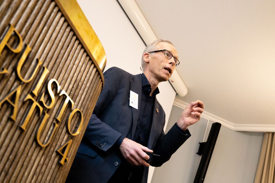 Prof. Johan Rockström Ilmastokriisin mestarikurssilla
