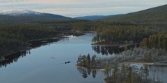 Magic in Lapland esittelee taikuutta ja Suomen upeaa luontoa.