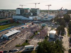 Espoo-päivän konsertti Tapionaukiolla. Kuva Matti Kovanen.