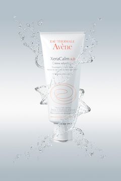 Uusi Avène XeraCalm A.D. Lipid-Replenishing Cream on täysom steriili hoitovoide kuivalle, atooppiselle, kutinaan taipuvaiselle sekä allergiselle iholle.