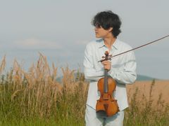 Korealainen viulisti Inmo Yang voitti vuoden 2022 Sibelius-viulukilpailun. Kuva Emma Wernig