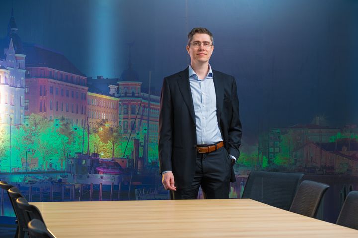 Equinix Suomen toimitusjohtaja Sami Holopainen