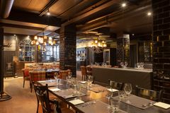 Ouluun avattavan ravintolan sisustus myötäilee Stefan's Steakhouse -ravintoloiden ilmettä, joka on suunnittelija Jaana Ekmanin käsialaa.