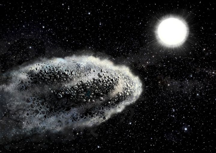 Taiteilijan näkemys asteroidin tuhoutumisesta toistuvien Auringon lähiohitusten seurauksena. Kuva: Lauri Voutilainen