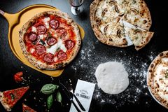 Via Tribunalin napolilainen pizza on palkittu autenttisuudestaan
