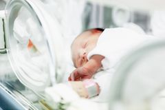 Forskning: Elektroencefalografi av nyfödda kan tolkas med hjälp av artificiell intelligens