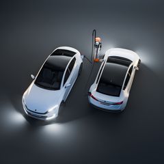 Due to the slim design and the modularity of Kempower S-Series charging satellite poles, they have the best power vs. footprint ratio in the fast charging market. The poles can be arrayed in a formation where they take as little space as possible while charging, for example, four electric vehicles at the same time.