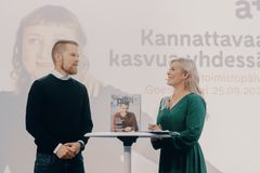 Kirsi Alm-Siira haastatteli Accountor Finagon kehitysjohtaja Lauri Lehtosta Tilitoimistopäivä-virtuaalitapahtumassa perjantaina 25.9.2020.