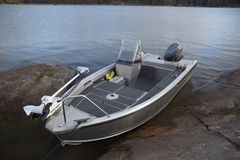 With the fishing package you can convert your Buster M into a modern and practical fishing boat that is particularly well suited for angling.