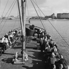 Pikinytky-ravintolalaiva Tervasaaren rannassa, Volker von Bonin/Helsingin kaupunginmuseo 1974