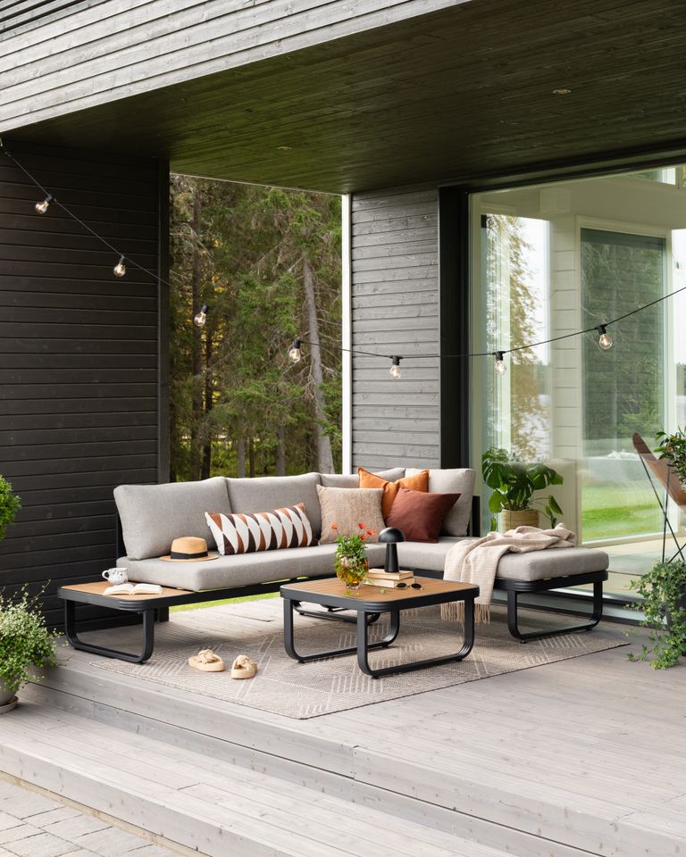 Pyöristetyt linjat tuovat Lumme-sarjan muotoiluun keveyttä.