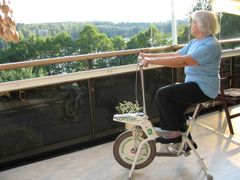 Liikkuminen on iäkkäille mieluisa ja tehokas keino säilyttää tai parantaa toiminta- ja liikkumiskykyä vanhetessa.