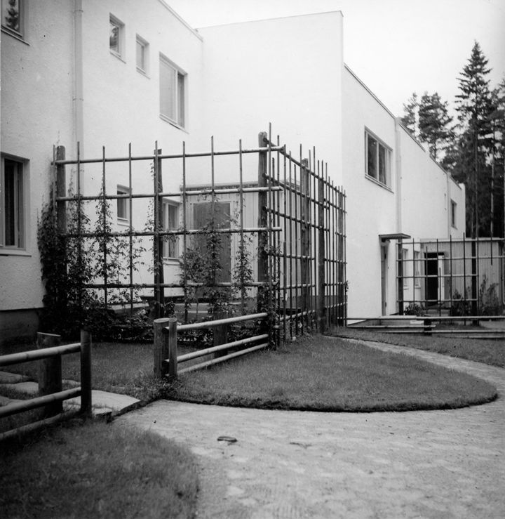 Sunilan tehtaan asuinalue Kotkassa. Valokuva Alvar Aalto -museo.