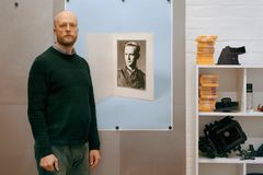 Taiteilija Christian Langenskiöld.