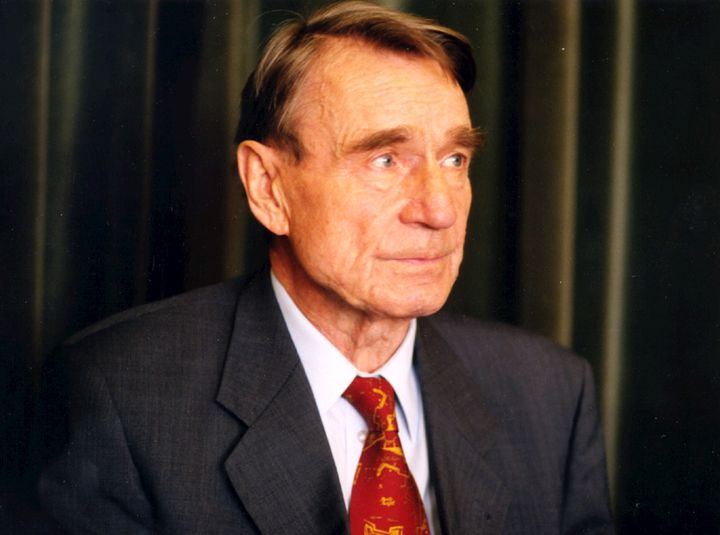 Mauno Koivisto (1923–2017) toimi Suomen tasavallan presidenttinä kaksi perättäistä kautta 1982–1994. Pääministeri Koivisto oli vuosina 1968–1970 ja 1979–1982. Venäjän tutkimus oli hänelle monikymmenvuotinen harrastus ja työ. Kuva: Pertti Nisonen